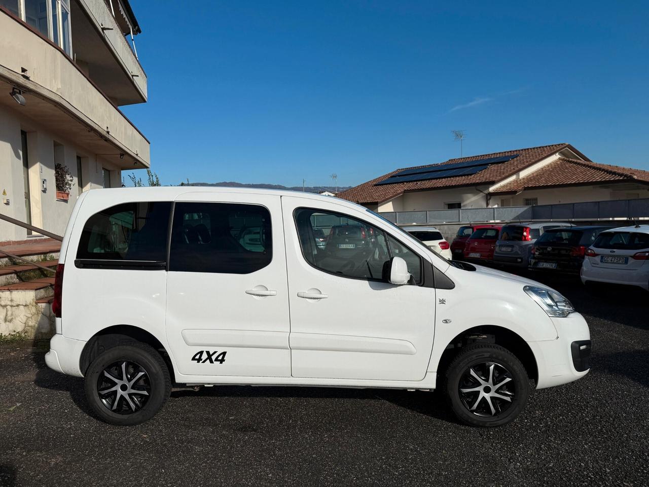 Peugeot Partner Tepee BlueHDi 100 4x4 Active Traction Control Plus