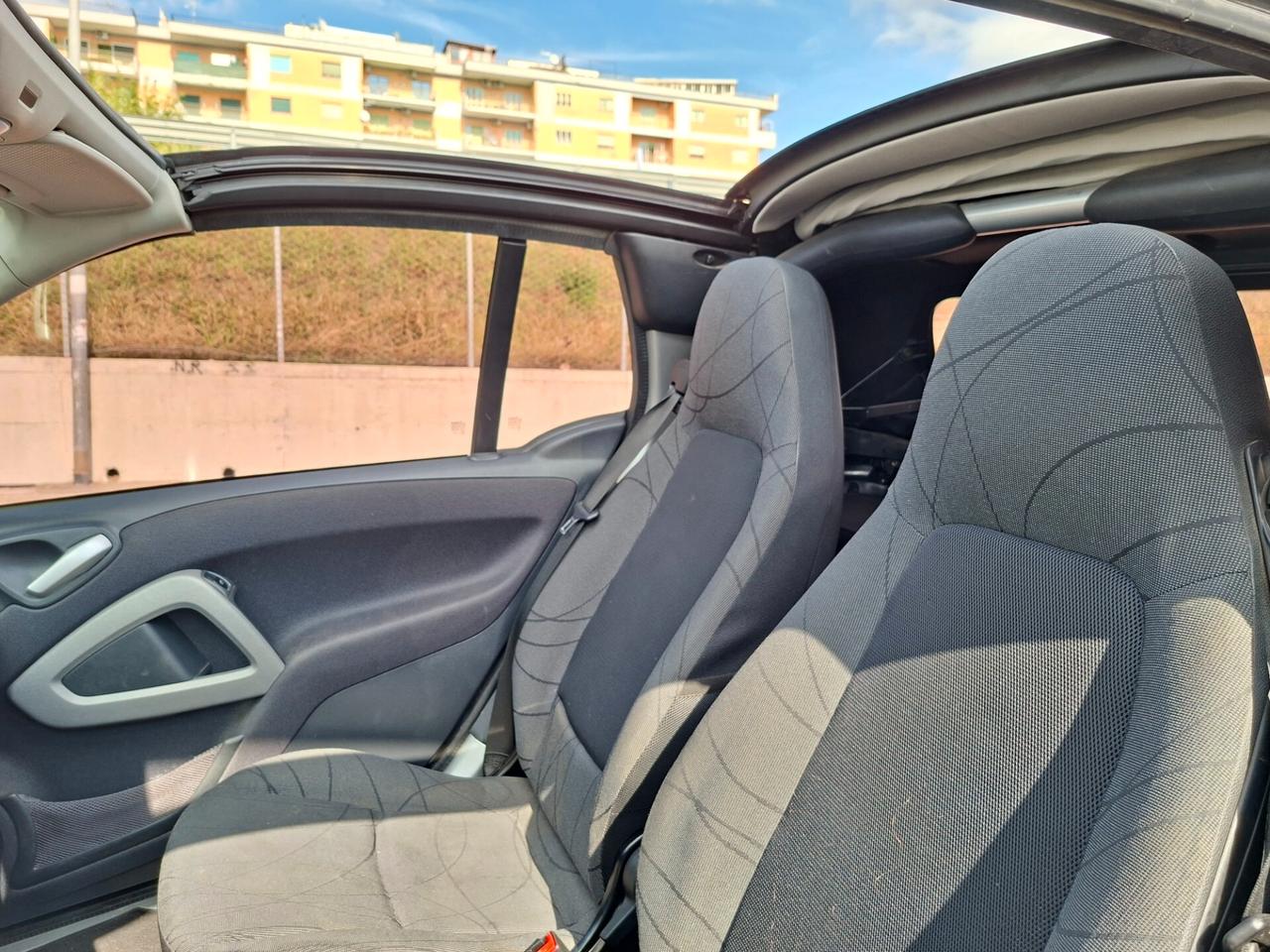 Smart ForTwo 1000 52 kW MHD cabrio passion SERVOSTERZO