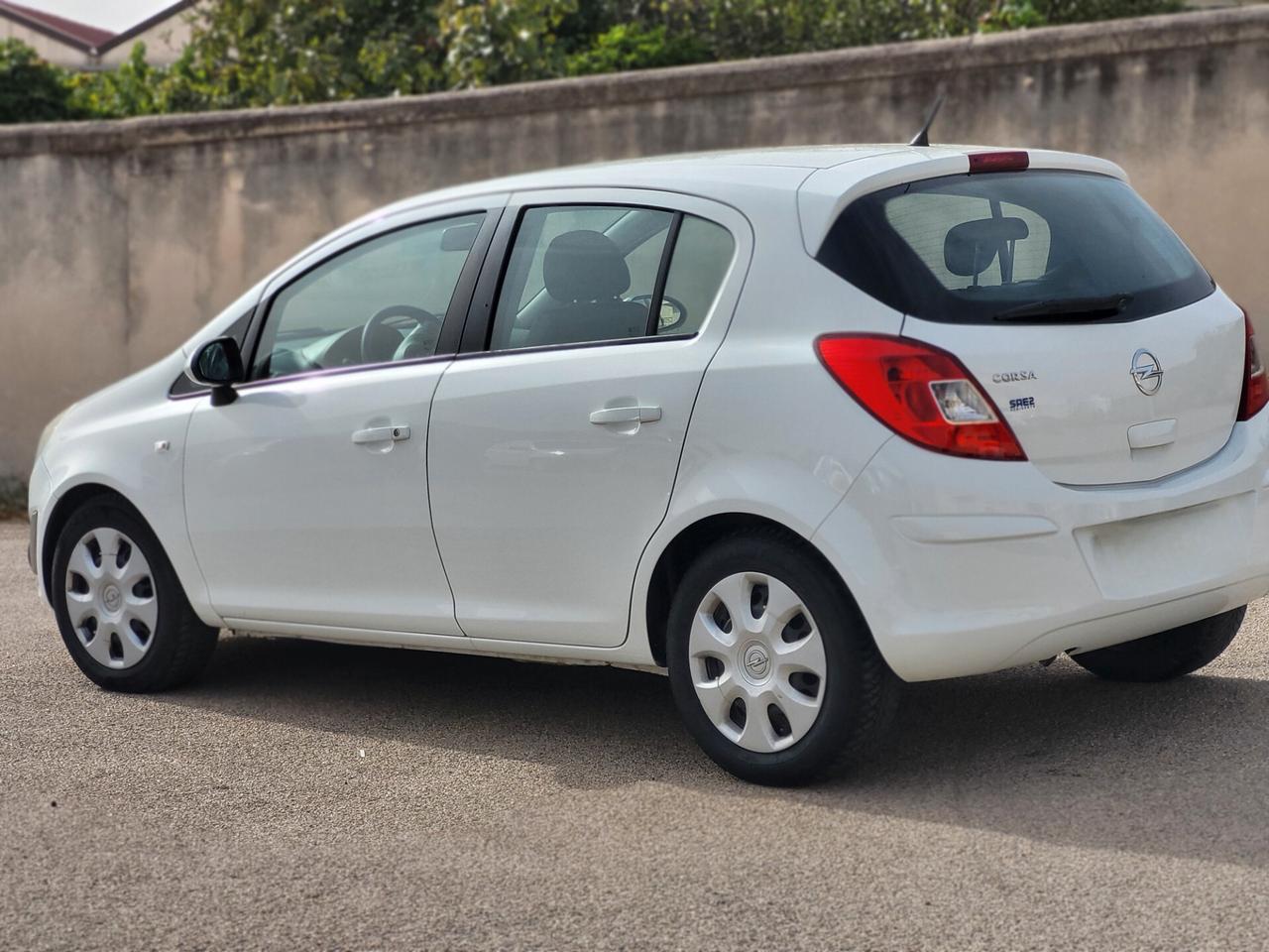 Opel Corsa 1.2 85CV 5 porte GPL-TECH Ecotec