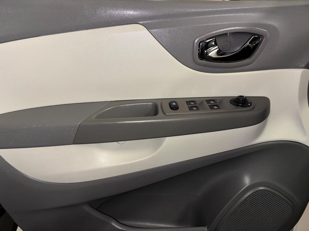 Renault Captur 1.5 dCi 8V 90 CV OK NEOPATENTATI