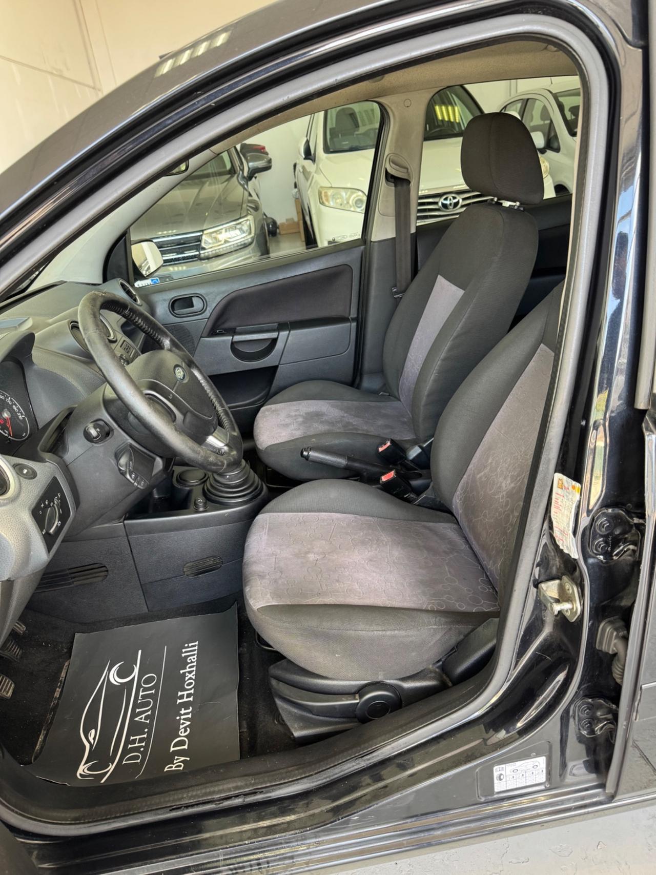 Ford Fiesta 1.4 TDCi 5p. Titanium