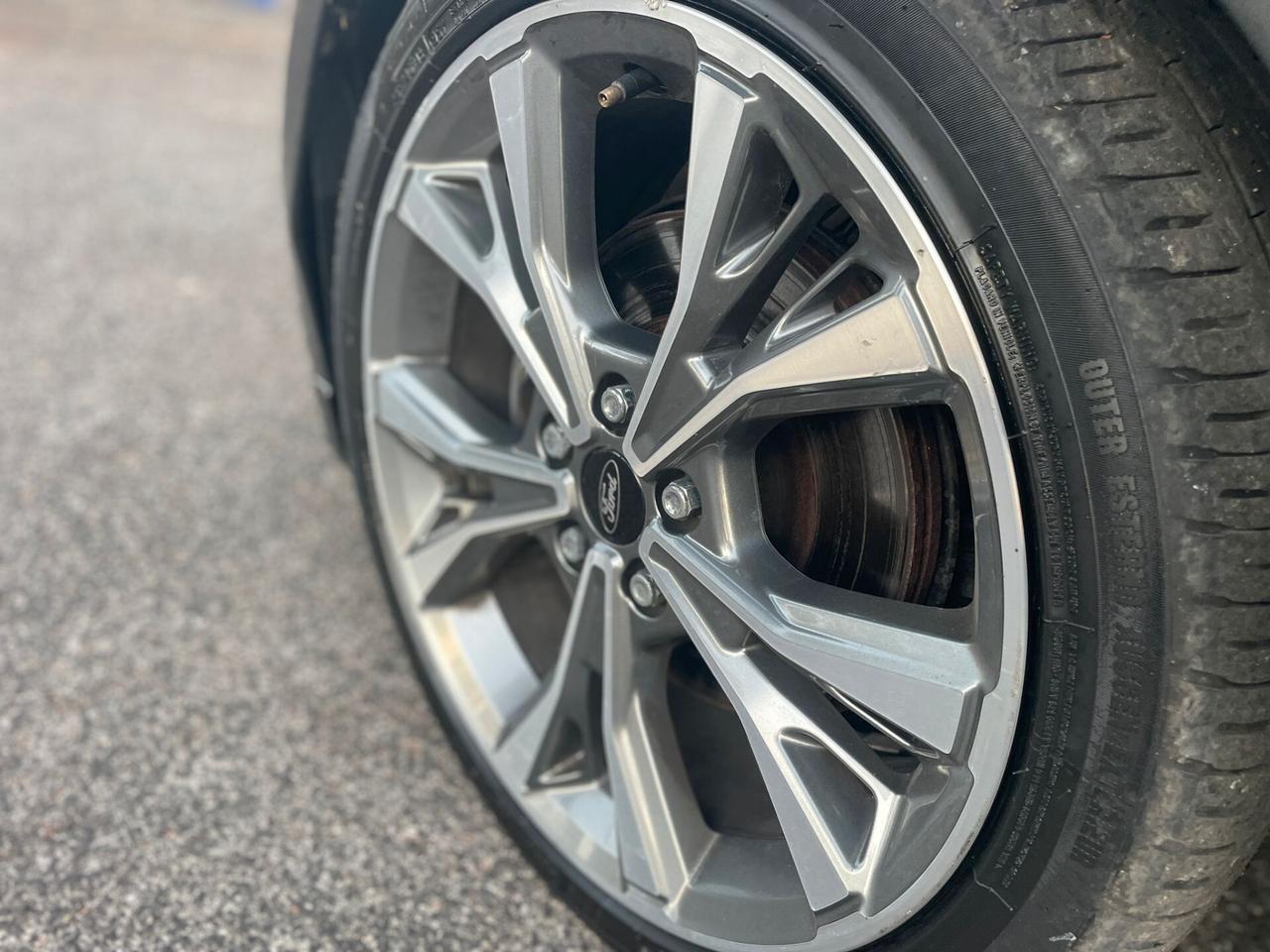 Ford Focus 2.0 TDCi 185 CV ST3 line