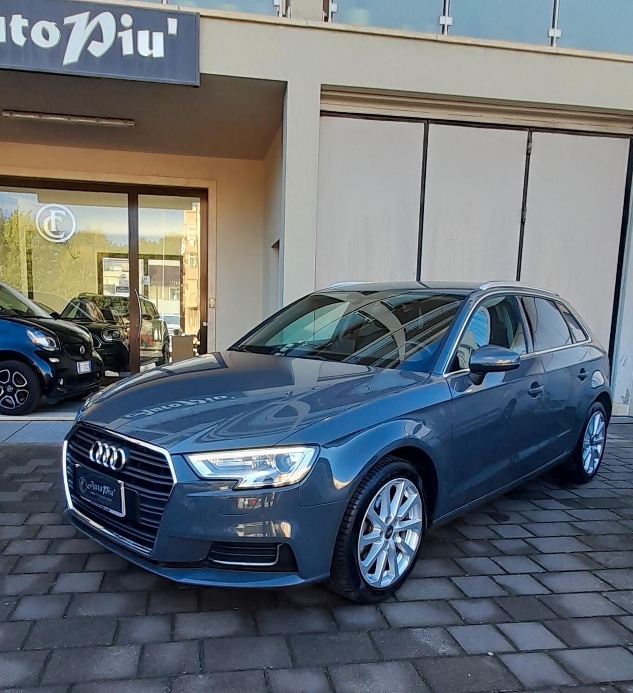 Audi A3 SPB 30 TDI 116cv Design