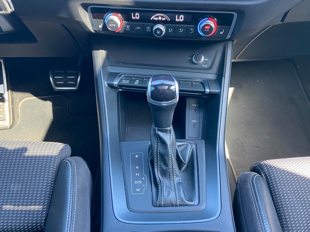 Audi Q3 Sportback 35 2.0 tdi S line edition s-tronic