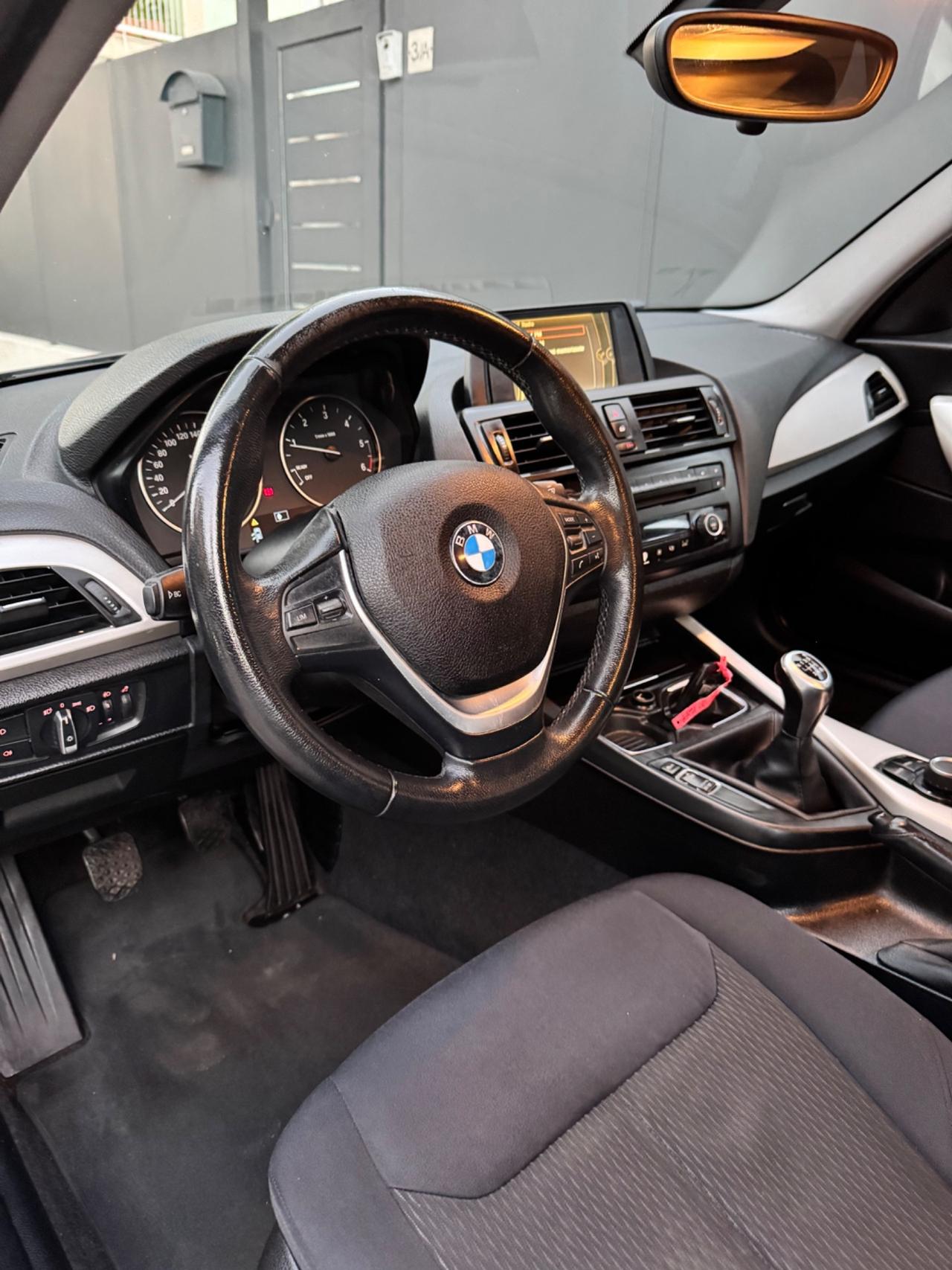 Bmw 118 118d 5p. Sport