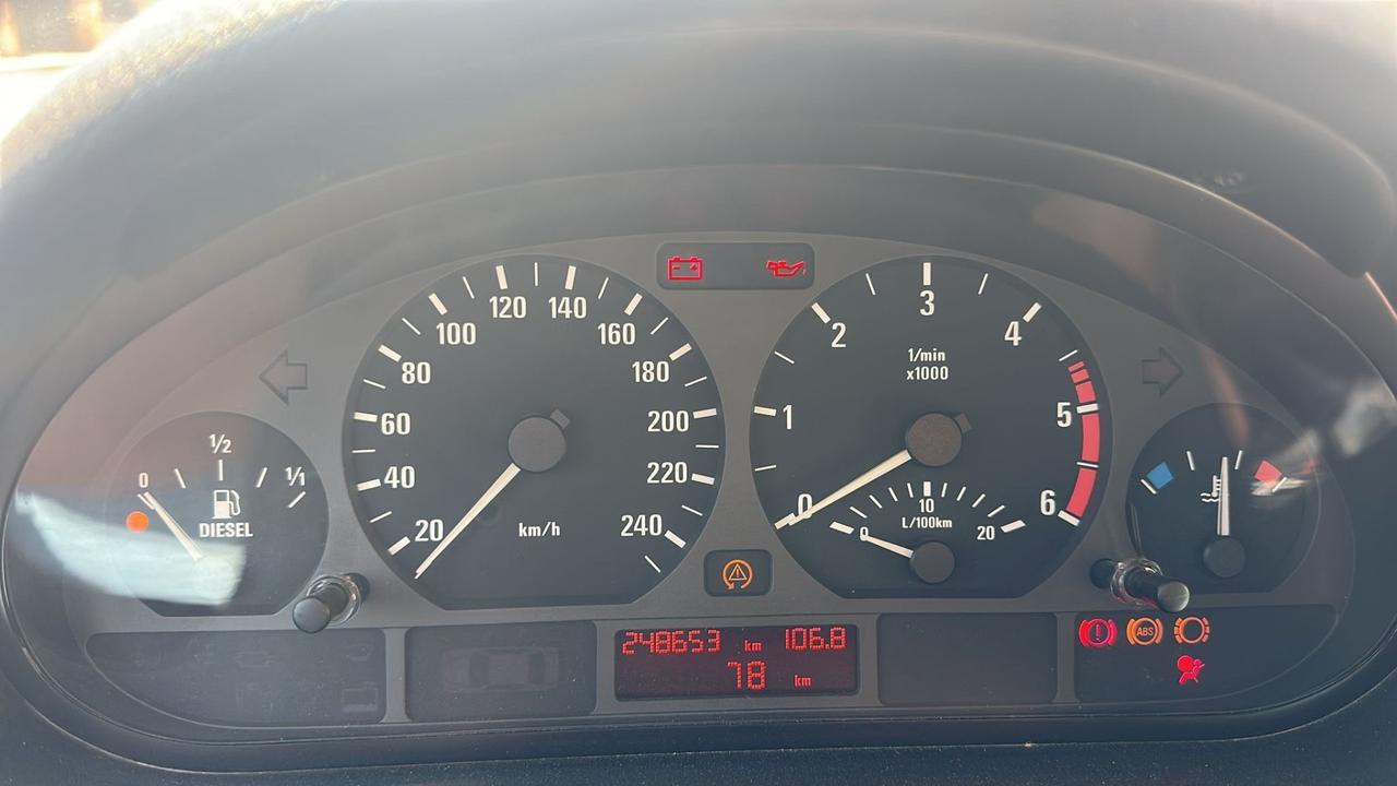 Bmw 320 Serie 3 (E46) d TD cat 4P Futura (110 kw)