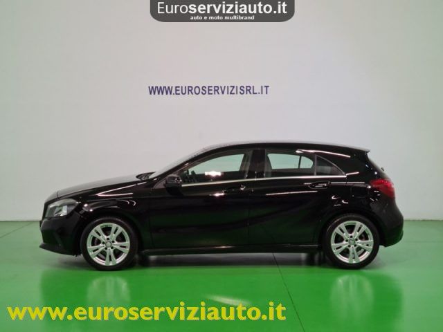 MERCEDES-BENZ A 180 d Sport