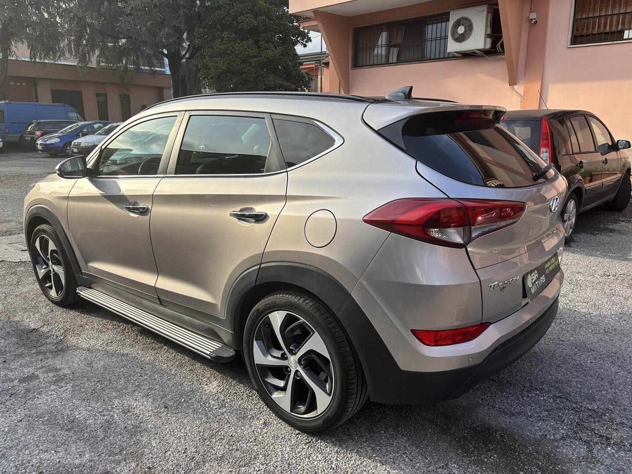 Hyundai Tucson 1.7 CRDi Sound Edition