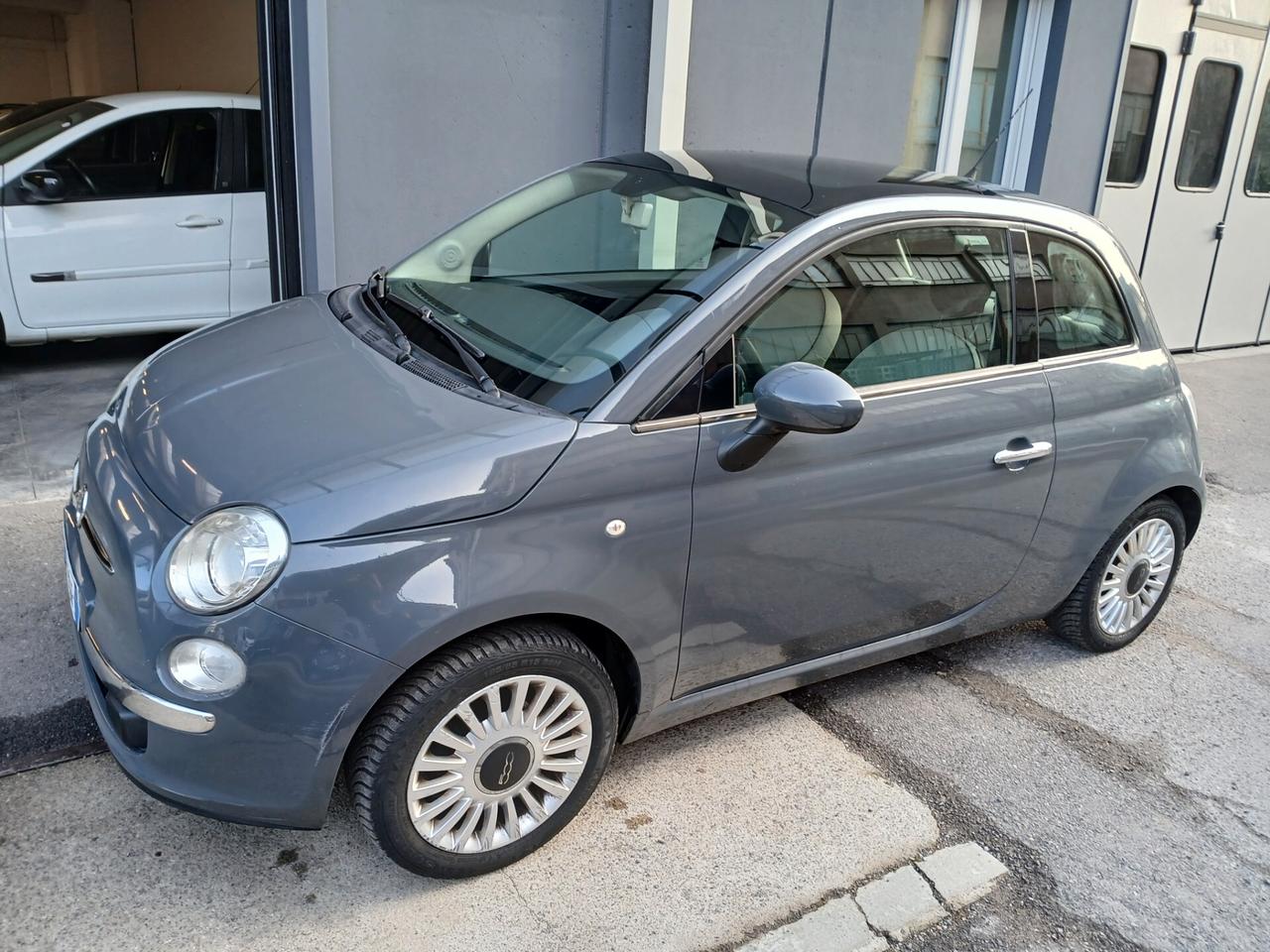 Fiat 500 1.2 Lounge*EURO5*NEOPATENATI