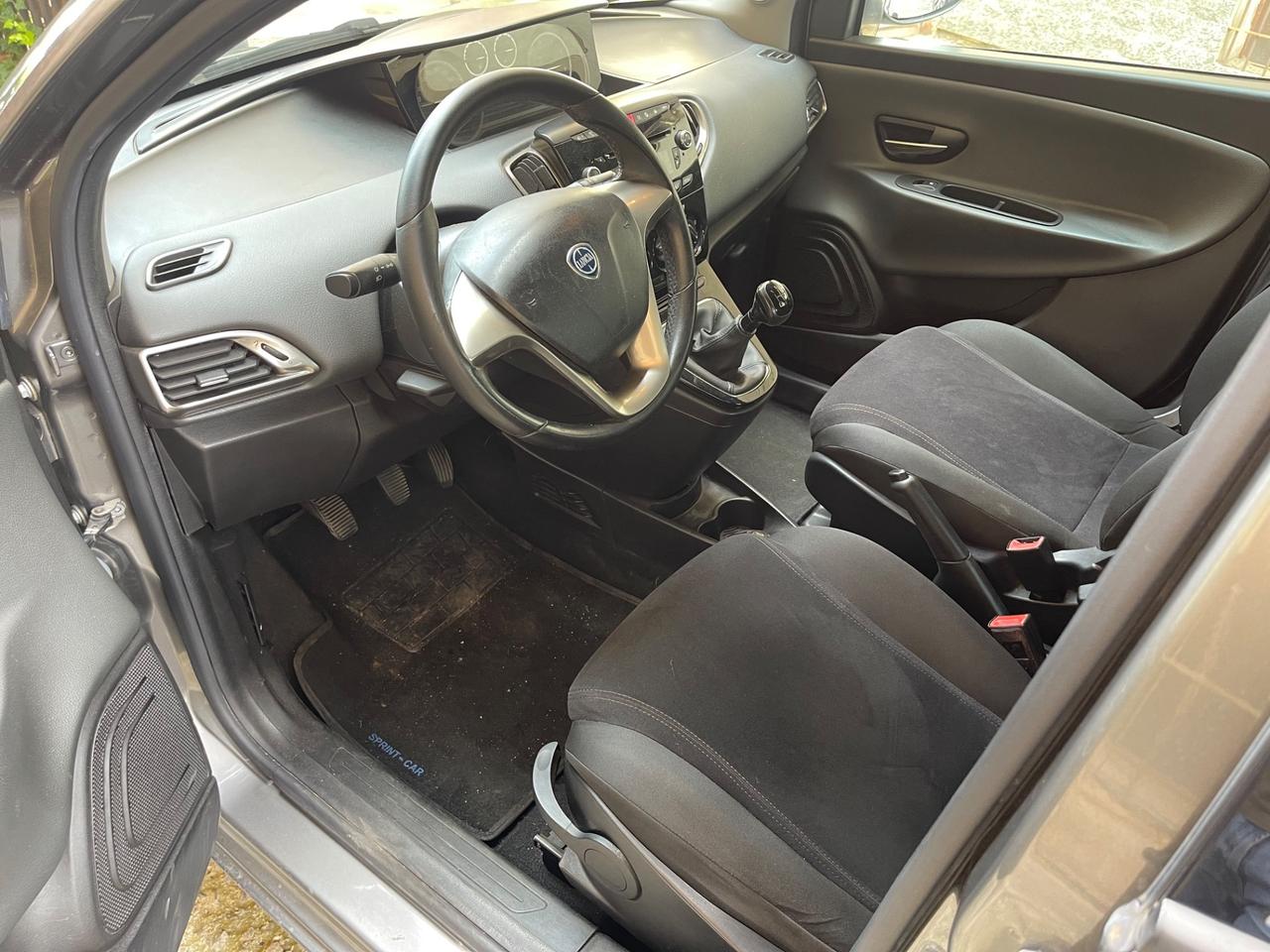 Lancia Ypsilon 1.3 MJT 16V 95 CV 5 porte S&S Platinum