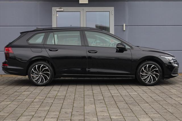 VOLKSWAGEN Golf Variant 1.0 eTSI EVO DSG Life