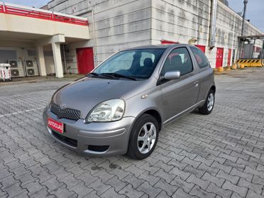Toyota Yaris 1.0i 16V cat 3 porte Sol