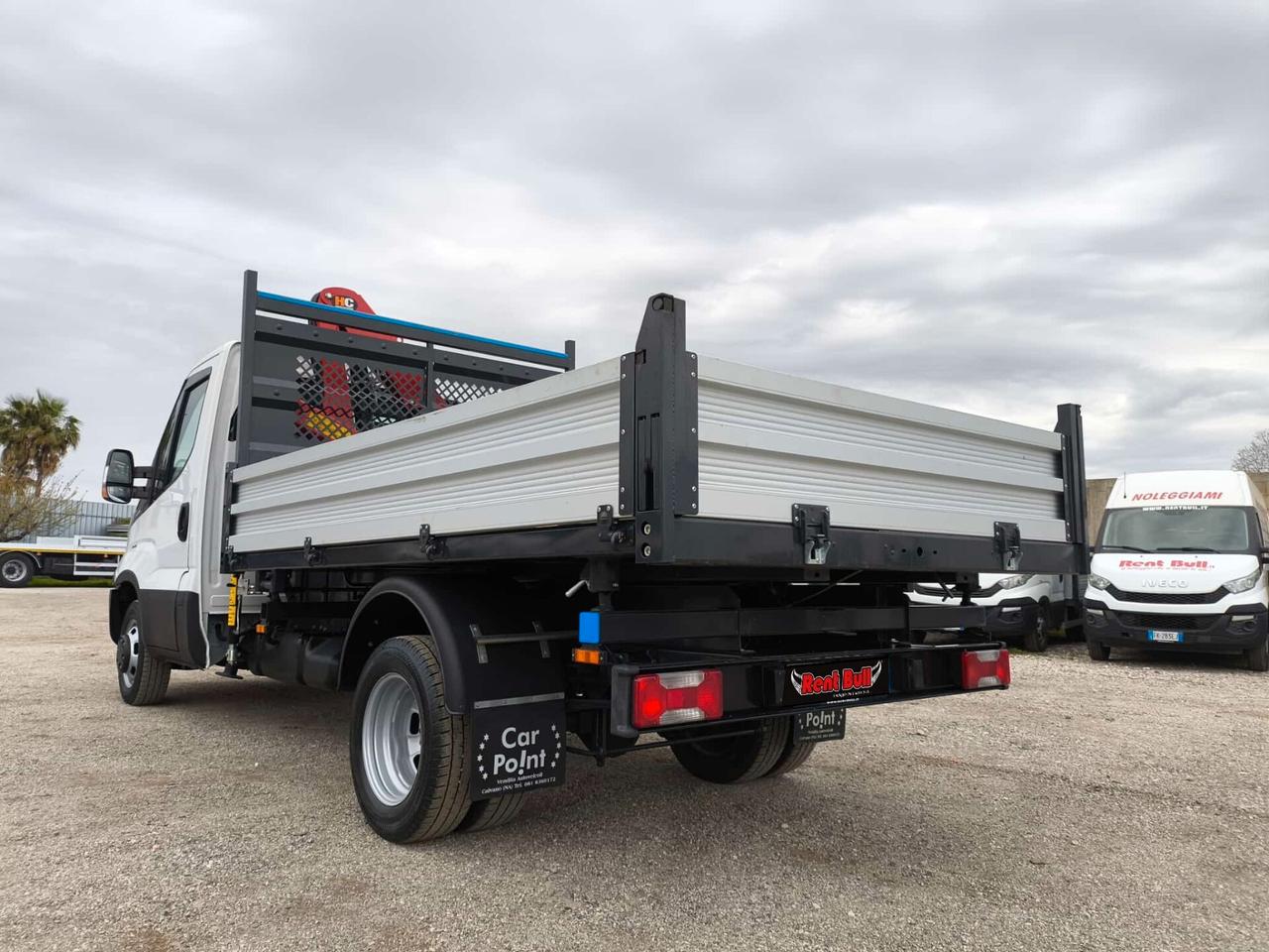 IVECO DAILY 35C16 RIBALTABILE TRILATERALE CON GRU' HC 33 RIF:5224