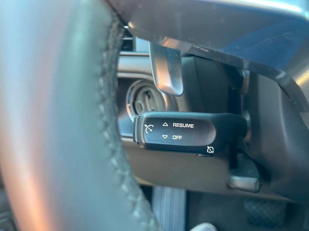 Porsche Macan 2.0 245cv RESTYLING pdk CHRONO PANORAMICO PASM