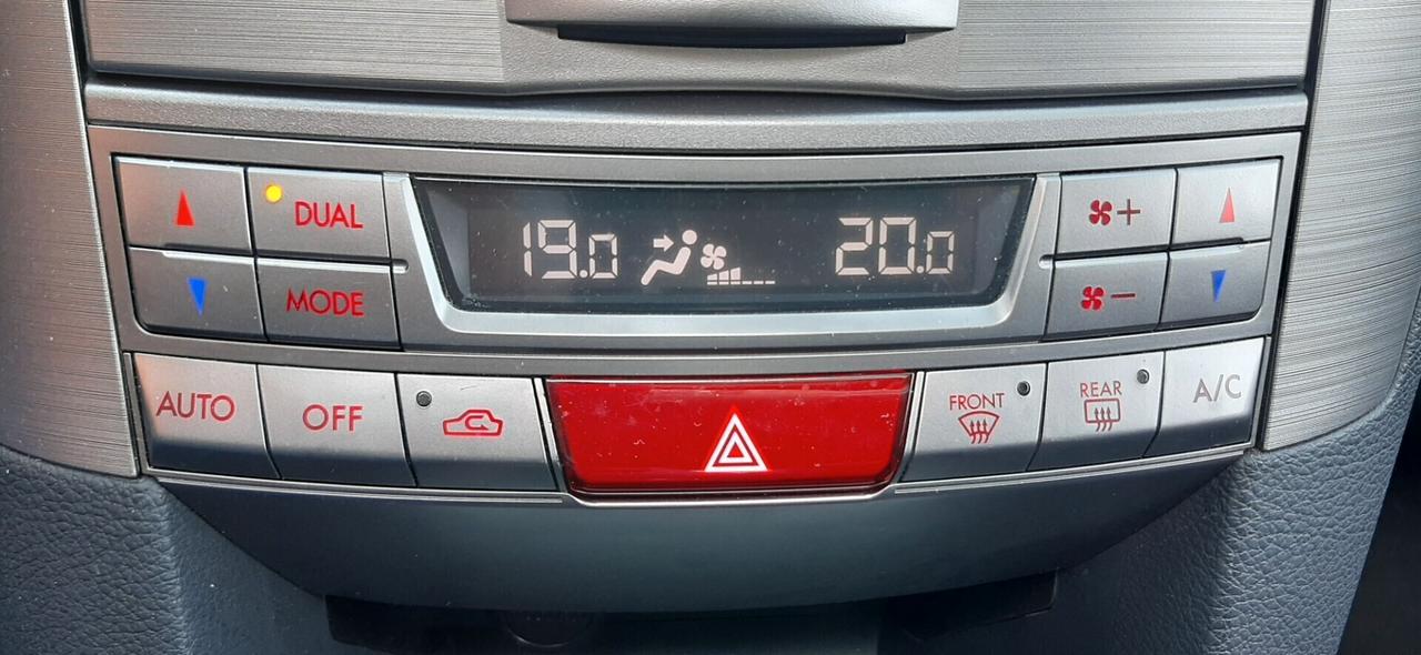 SUBARU OUTBACK 2.5i Bi-Fuel Trend