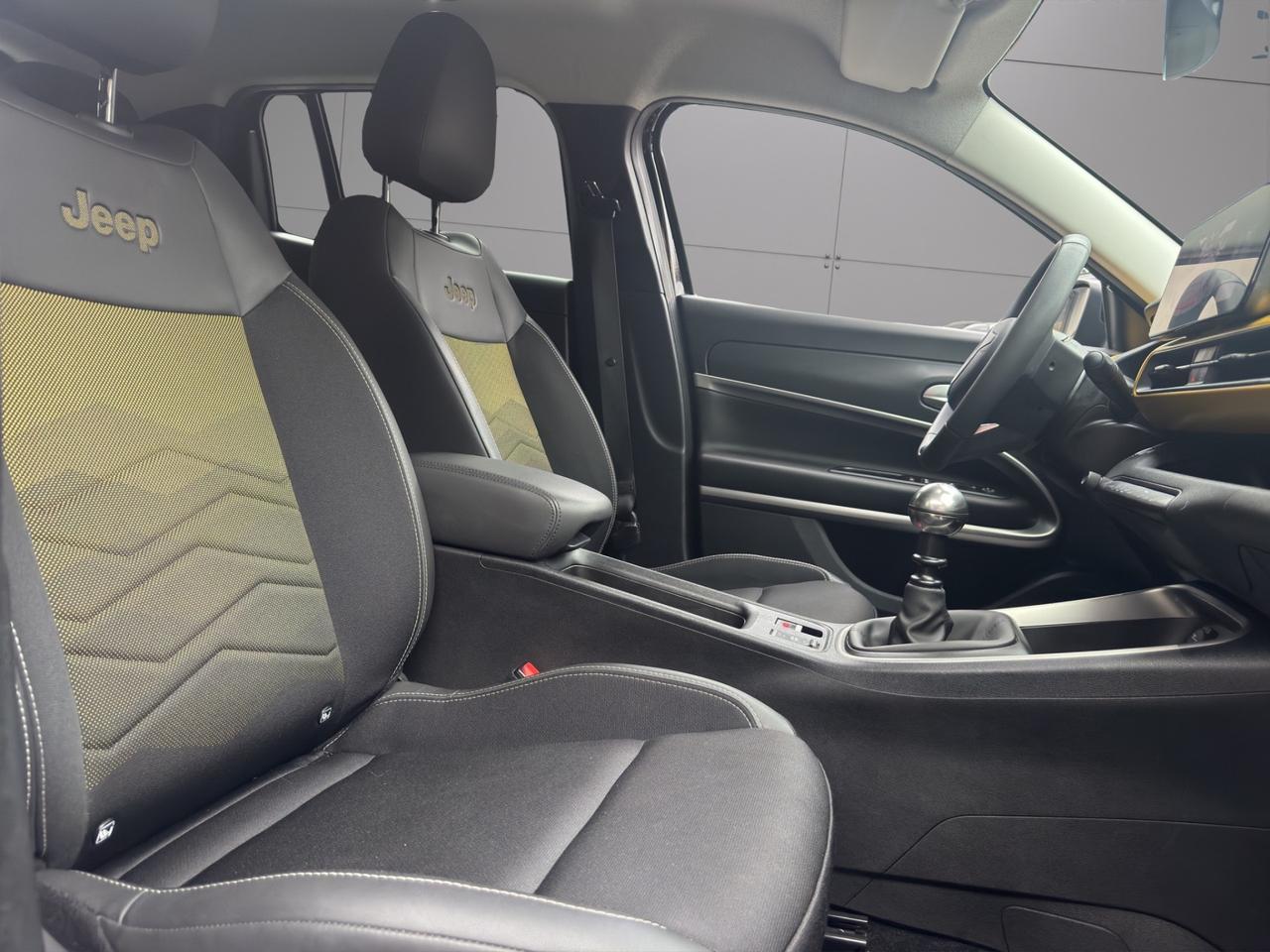 Jeep Avenger 1.2 turbo Summit 100cv