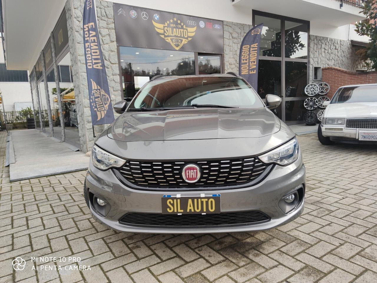 Fiat Tipo / 1.4, 95CV BENZ / 40.000 KM/ COMPRESO IVA .