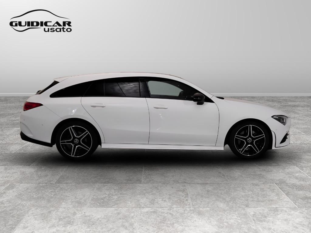 Mercedes-Benz CLA Sh.Brake - X118 - CLA Shooting Brake 200 d Premium auto