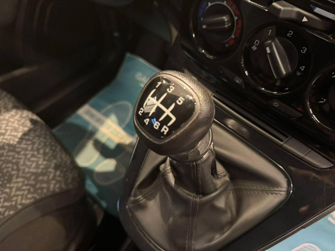 Lancia Ypsilon III 1.0 firefly hybrid Silver s&s 70cv