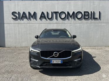Volvo XC 60 XC60 B4 (d) AWD automatico Core
