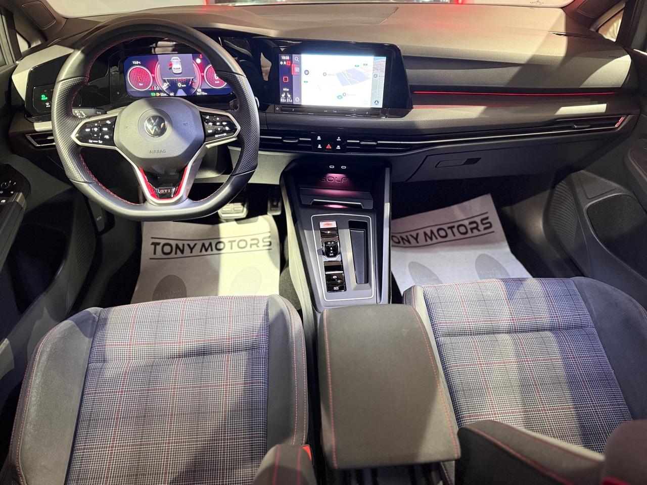 GOLF 8 GTI PERFORMANCE