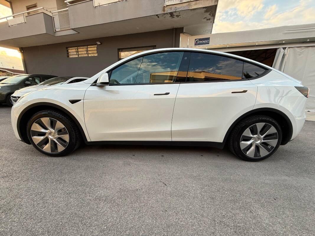 Tesla Model Y Single Motor rwd
