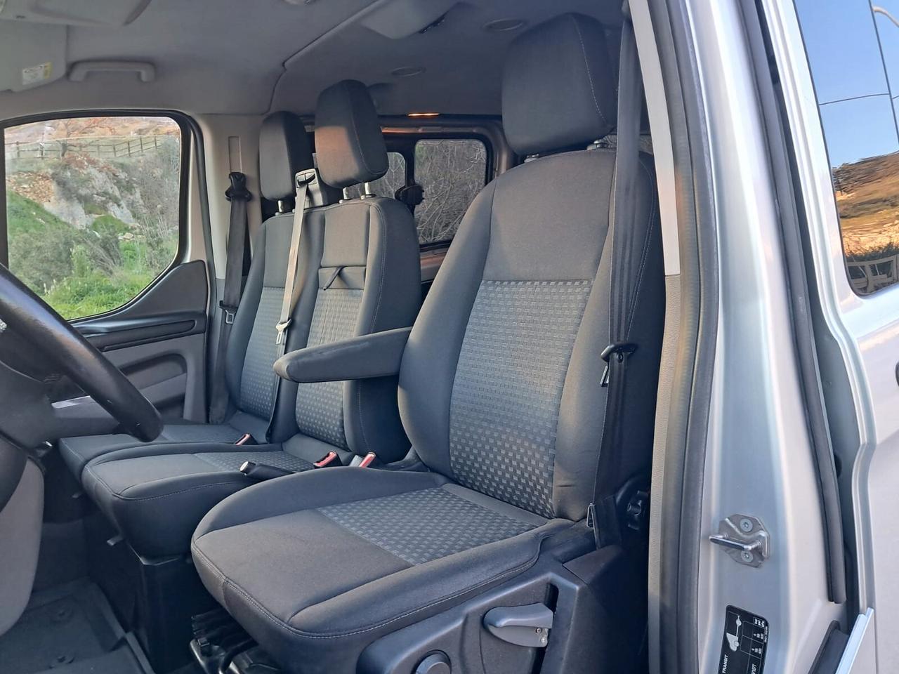 Ford Transit Custom 2.0 TDCi 130 cv 320 L2H1 (9 Posti)