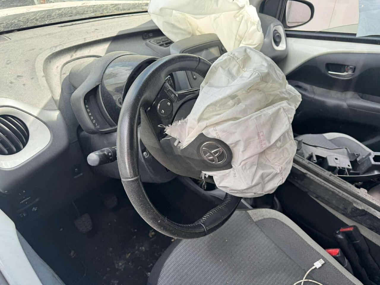 Toyota Aygo Connect 1.0 VVT-i 72 CV 5 porte Cool-2021