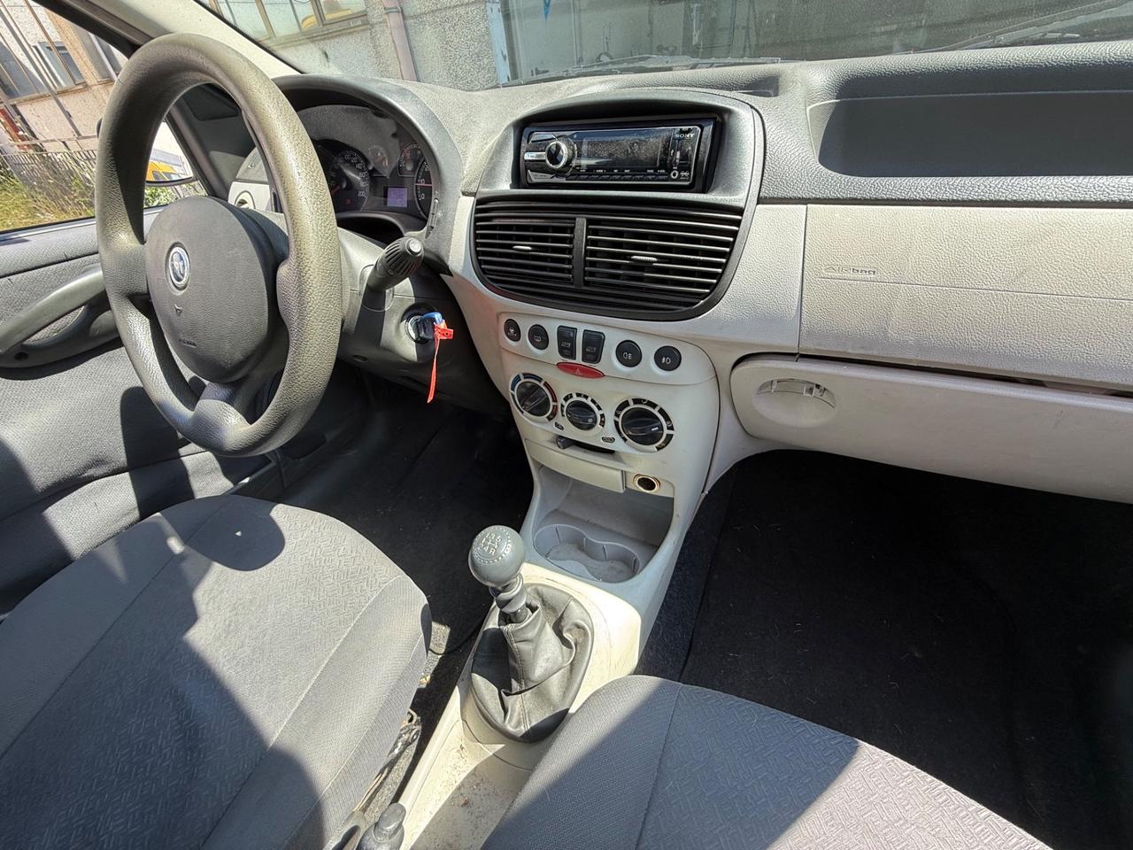 Fiat Punto 1.2i cat 5 porte ELX