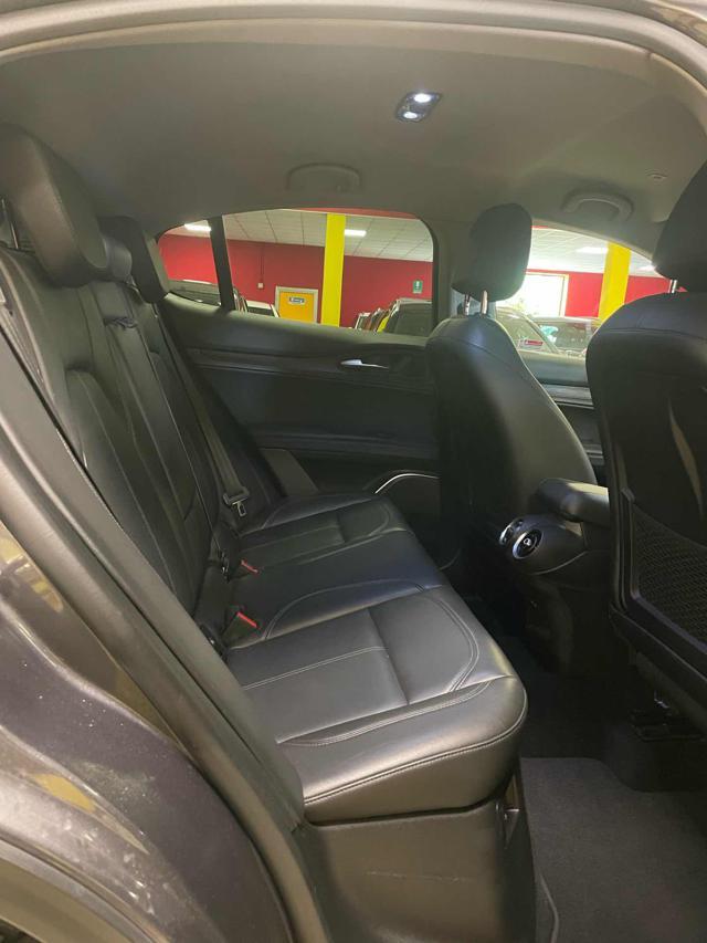 ALFA ROMEO Stelvio 2.2 Turbodiesel 210 CV AT8 Q4LED/NAVI/PDC/PELLE*