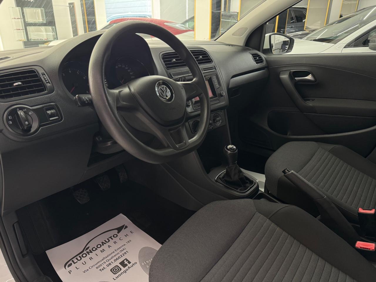Volkswagen Polo 1.0 Trendline Full Optional