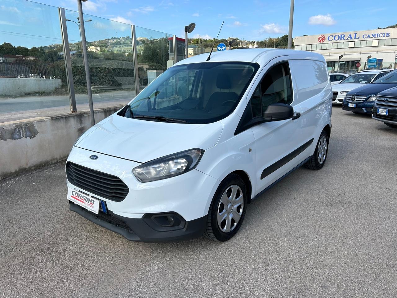 Ford Transit Courier 1.5 TDCi 75CV Van 2019