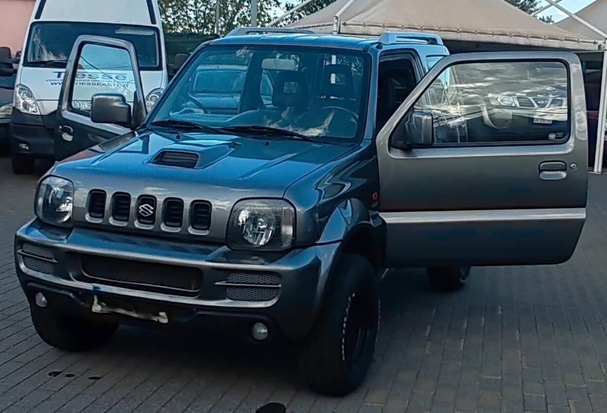 Suzuki Jimny 1.5 DDiS 4WD JLX Più