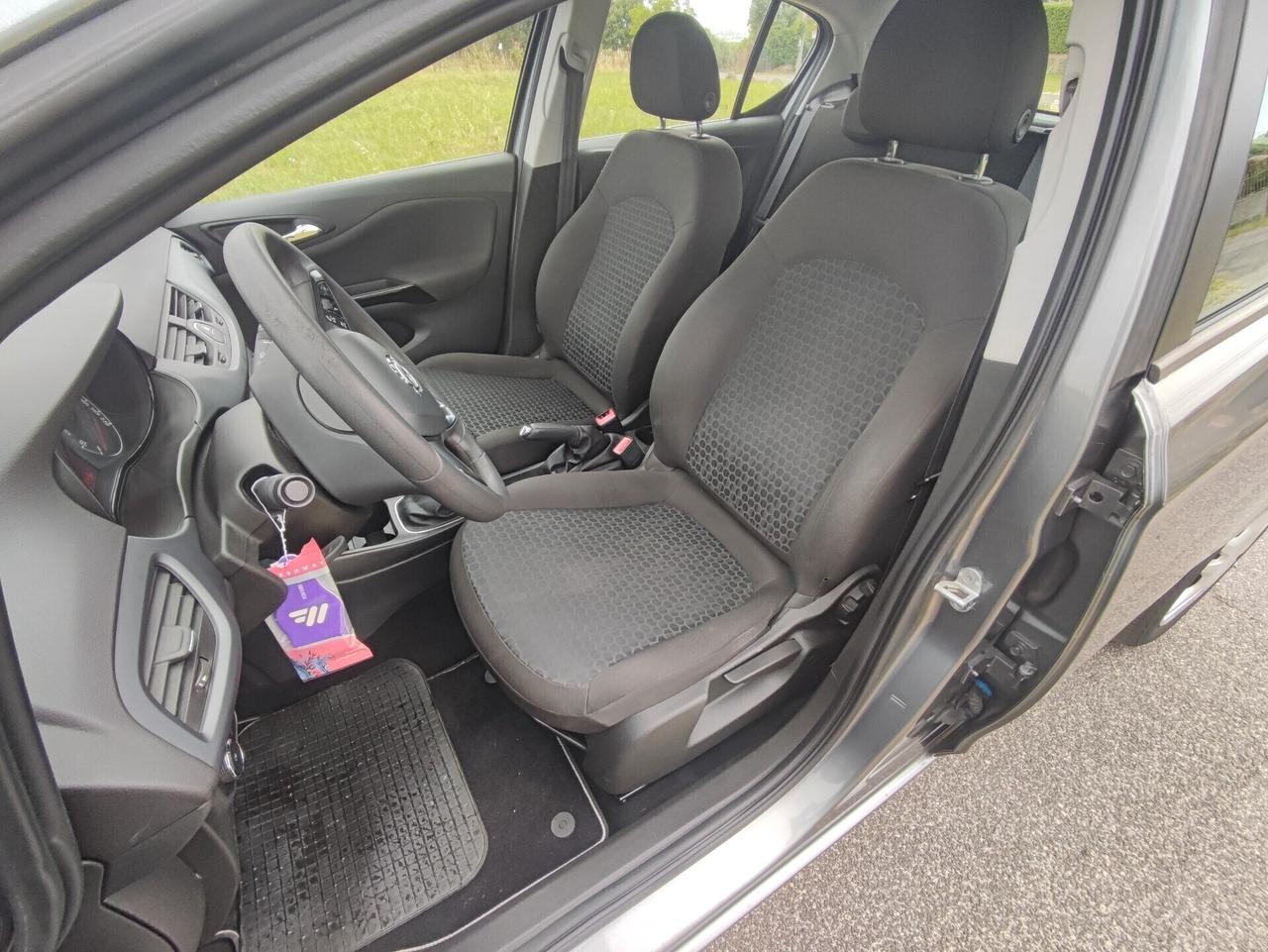 Opel Corsa 1.2 5 porte b-Color