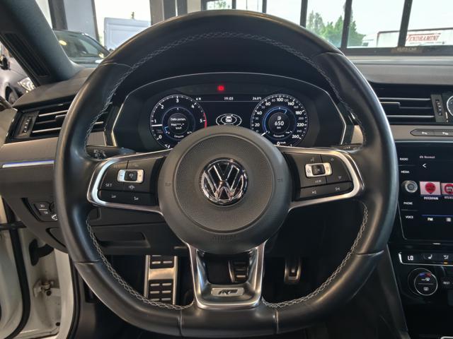 VOLKSWAGEN Passat Variant 2.0 TDI DSG R-LINE FULL OPTIONAL