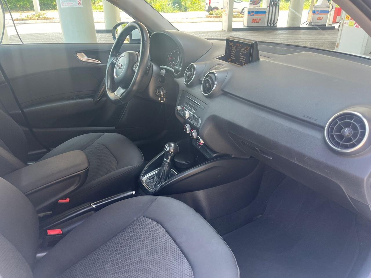Audi A1 SPB 1.0 TFSI ultra S tronic Metal plus