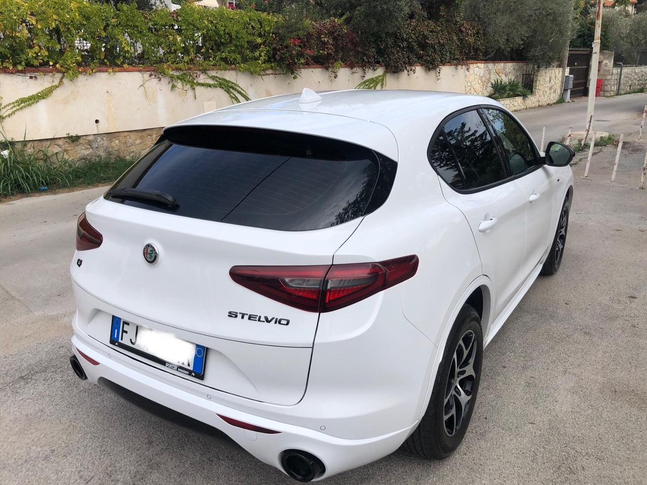 Alfa Romeo Stelvio Q4 2.2 diesel 210 CV AT8 Executive