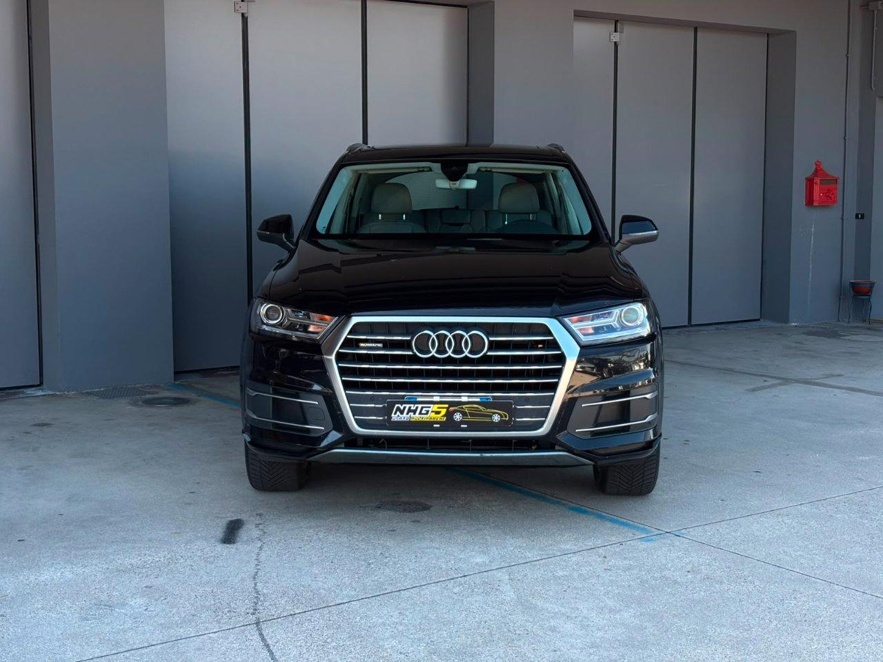 Audi Q7 3.0 tdi Business Plus quattro tiptronic