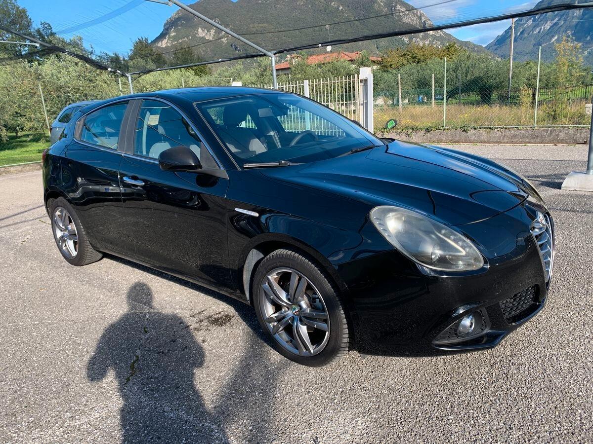 Alfa Romeo Giulietta 1.6 JTDm-2 105 CV Exclusive