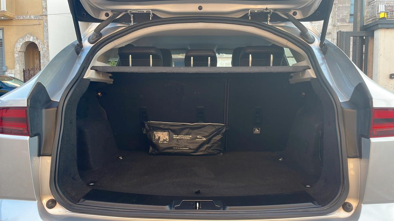 JAGUAR E-PACE 2.0D 150 CV AWD AUT. R-DYNAMIC HSE (110 KW)