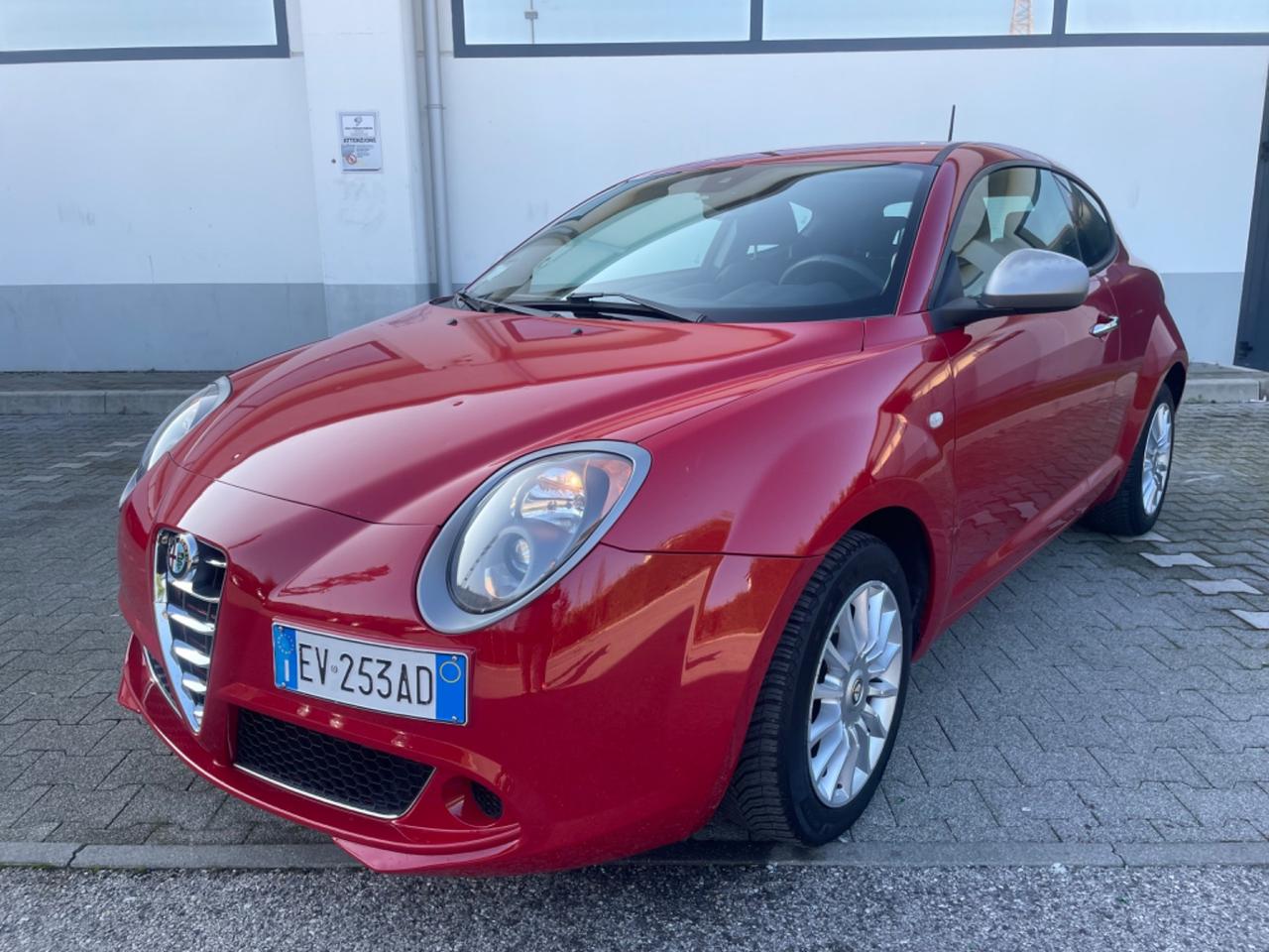 Alfa mito 1.4 benzina anno 2014 ok x neo patentati