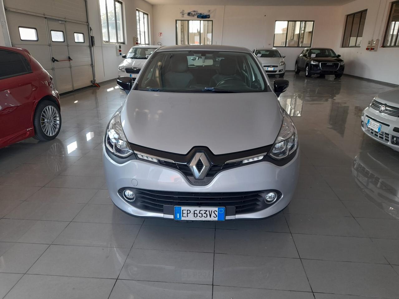 Renault Clio 1.2 75CV 5 porte Wave