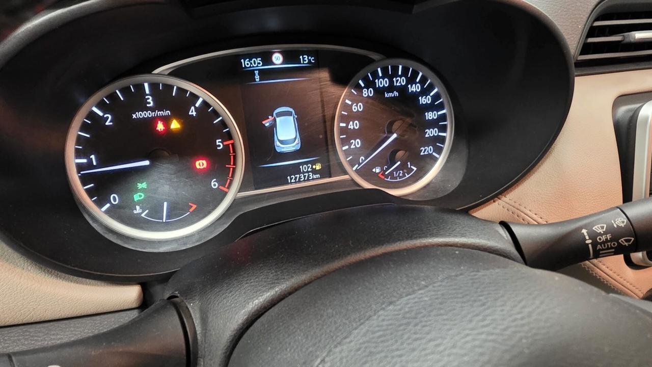 Nissan Micra 1.5 dCi 8V 5 porte Tekna