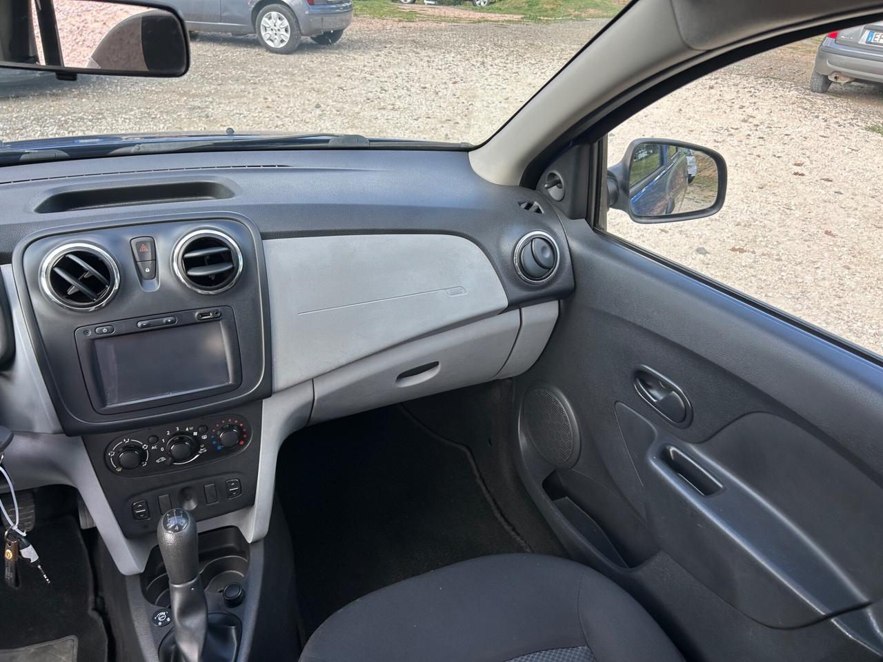 Dacia Sandero 1.2 GPL 75CV Lauréate neopatentati