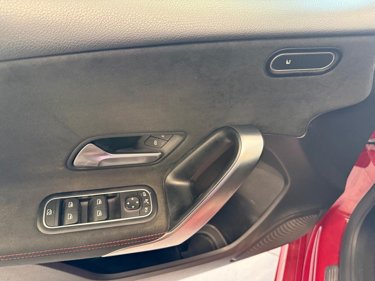 Mercedes-benz A 200 Premium AMG