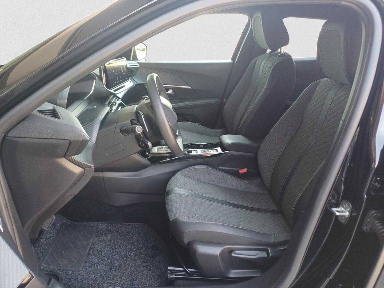 PEUGEOT 2008 2ª serie - 2008 BlueHDi 130 S&S EAT8 Allure
