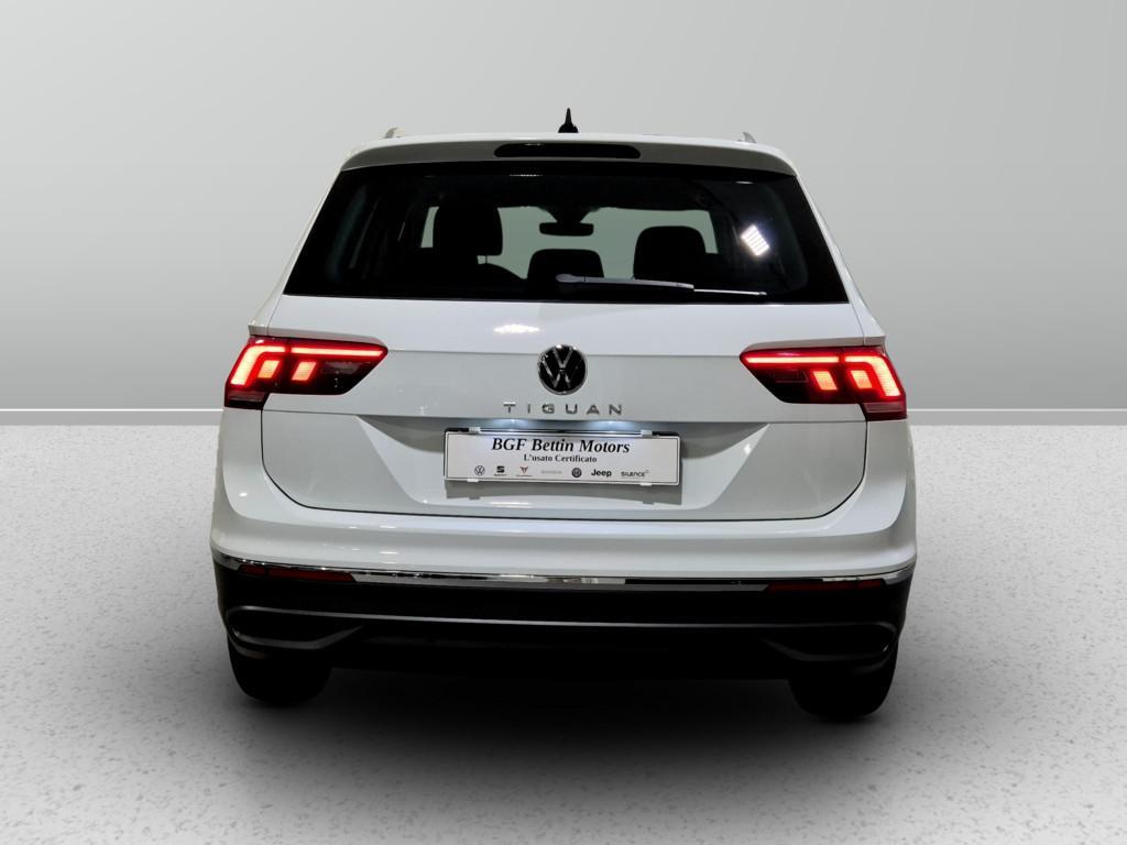 Volkswagen Tiguan 2.0 tdi scr Life 150cv dsg