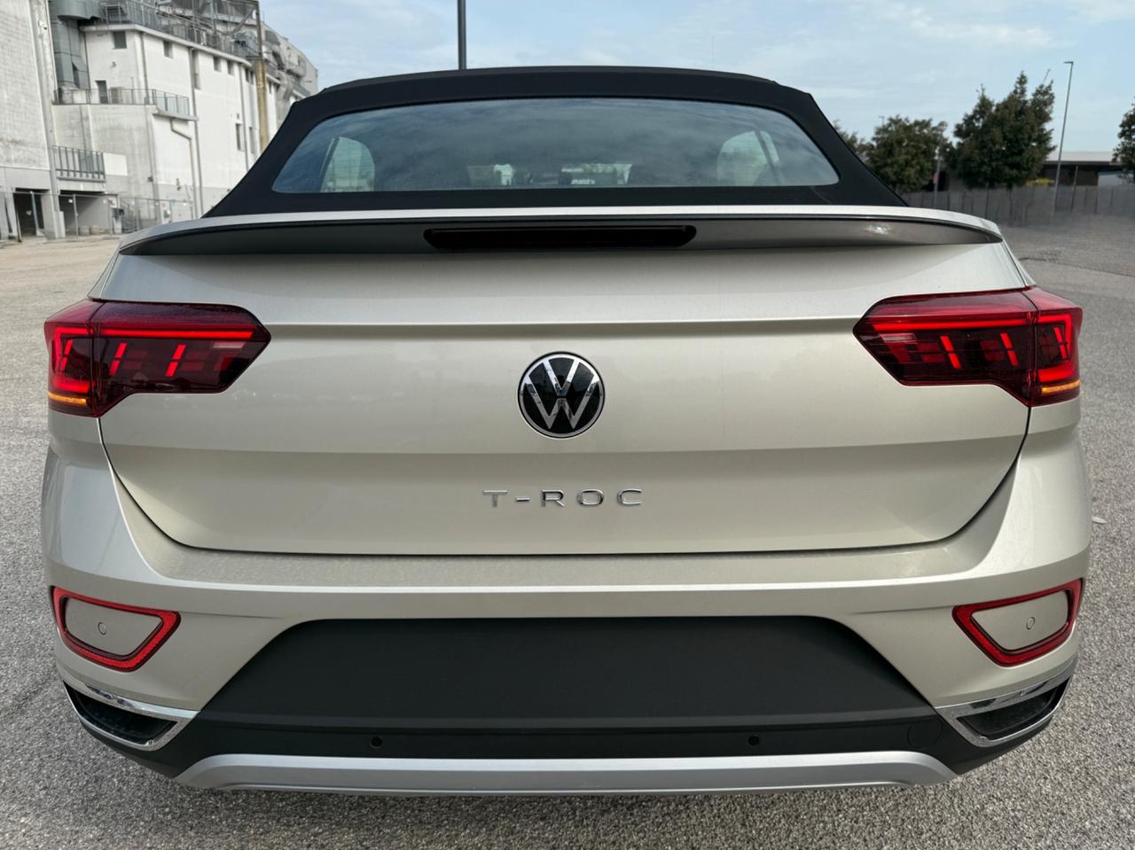 Volkswagen T-Roc Cabriolet 1.0 TSI Style - UNICA ITALIA