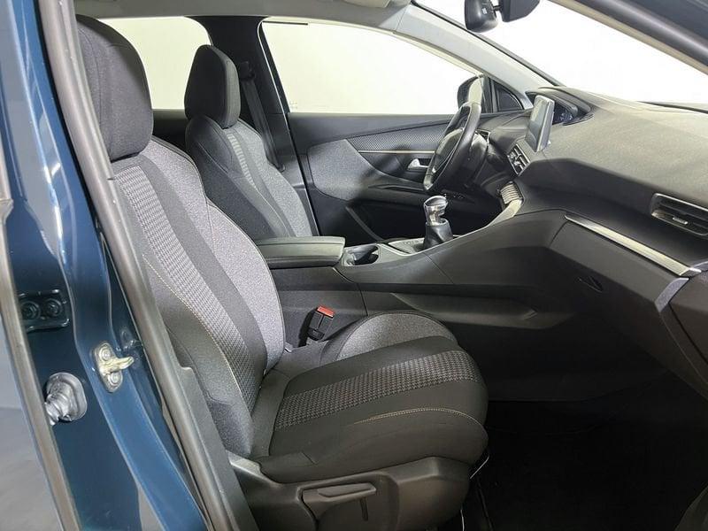 Peugeot 3008 3008 1.2 puretech t Active Pack s&s 130cv