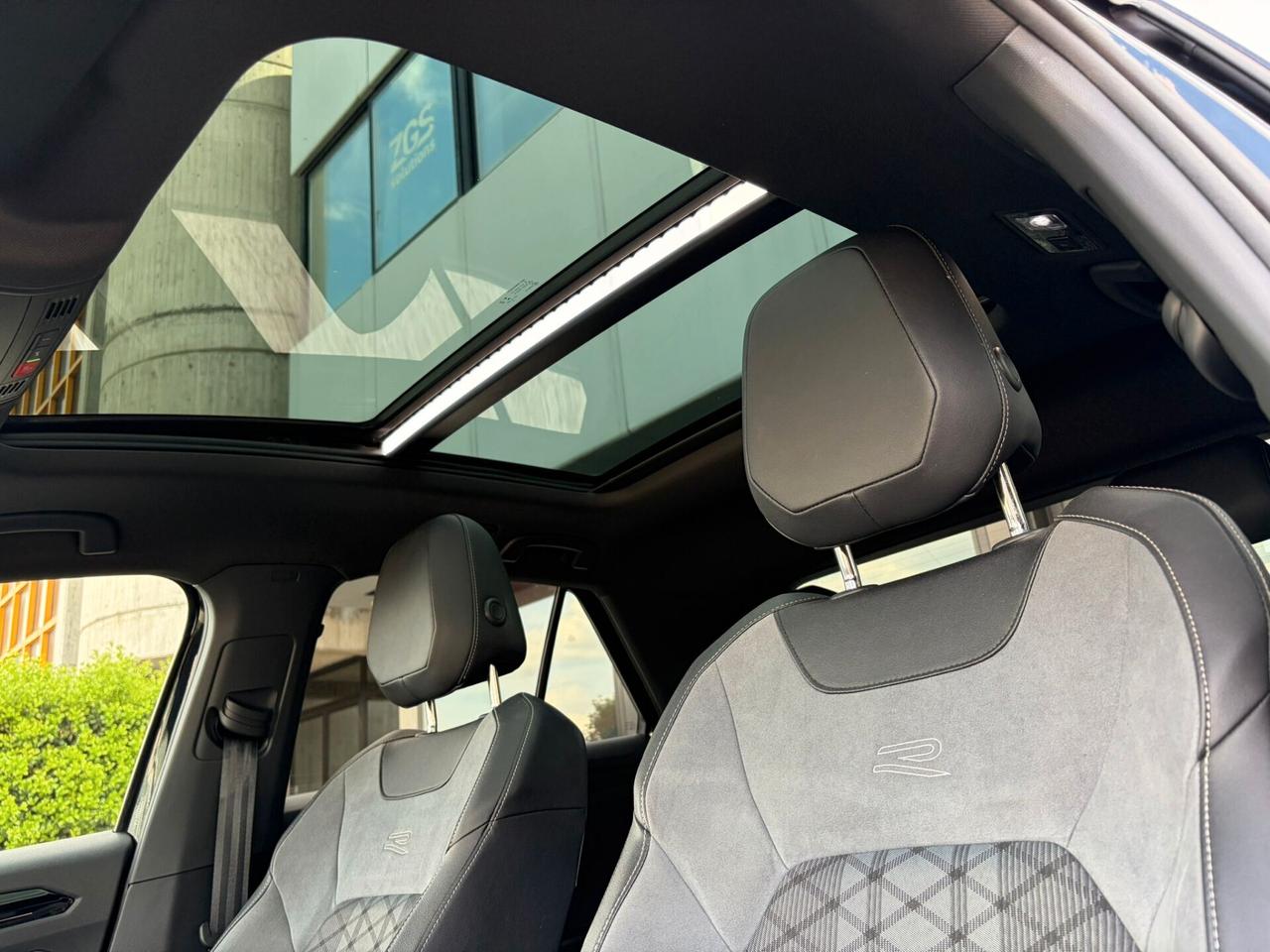 Volkswagen T-Roc 2.0 tdi R-Line 150cv dsg